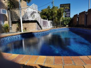 Отель Limassol Motel  Серферс-Парадайс